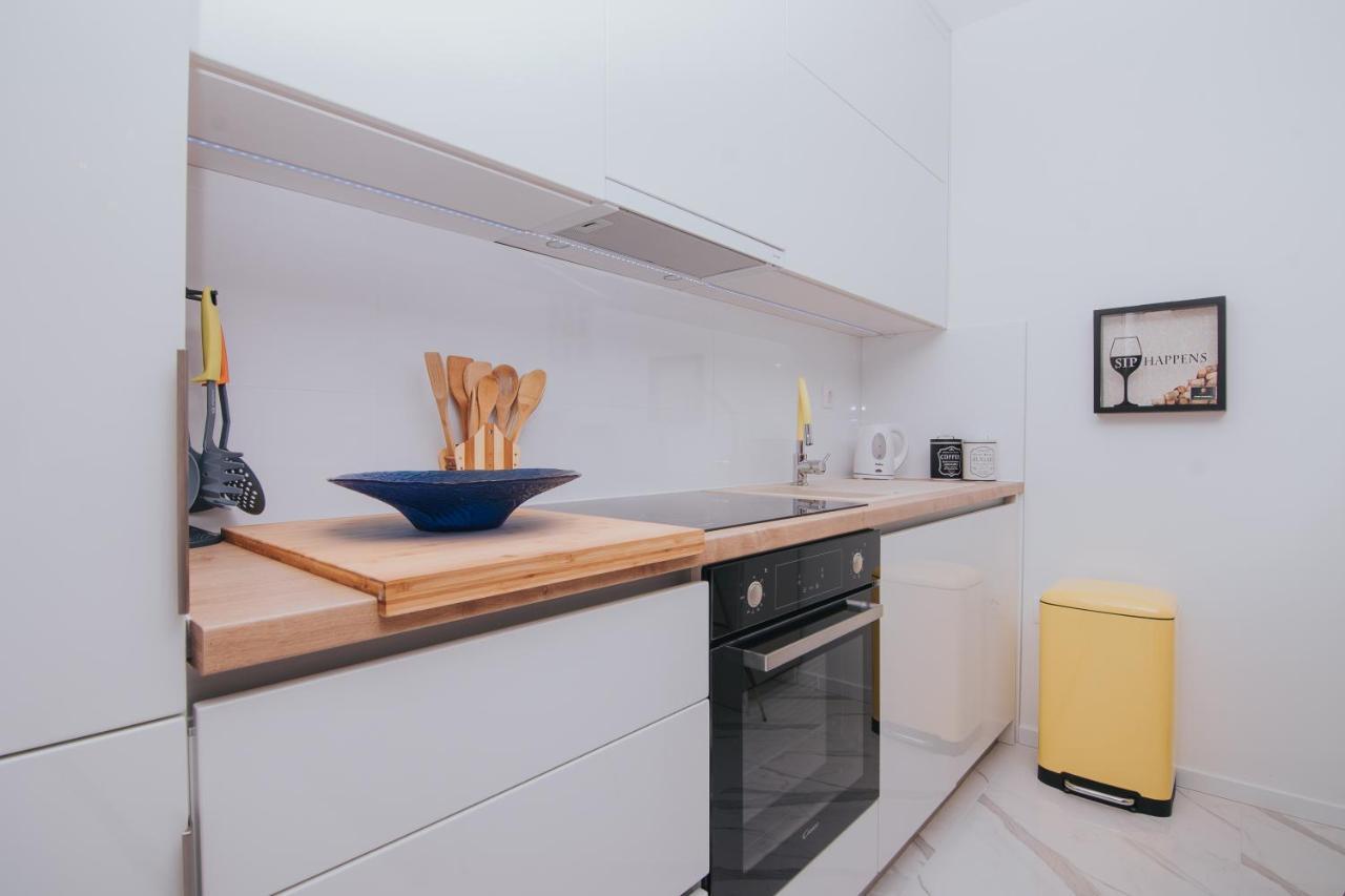 Relax Apartments Новалья Экстерьер фото