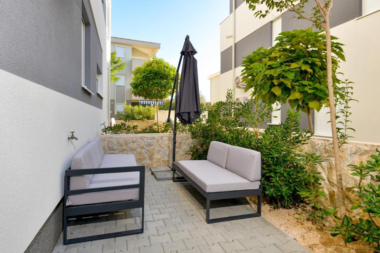 Relax Apartments Новалья Экстерьер фото