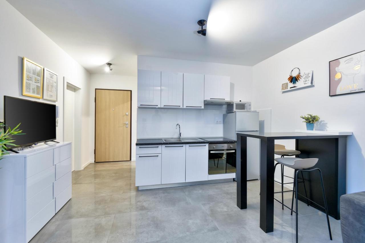 Relax Apartments Новалья Экстерьер фото