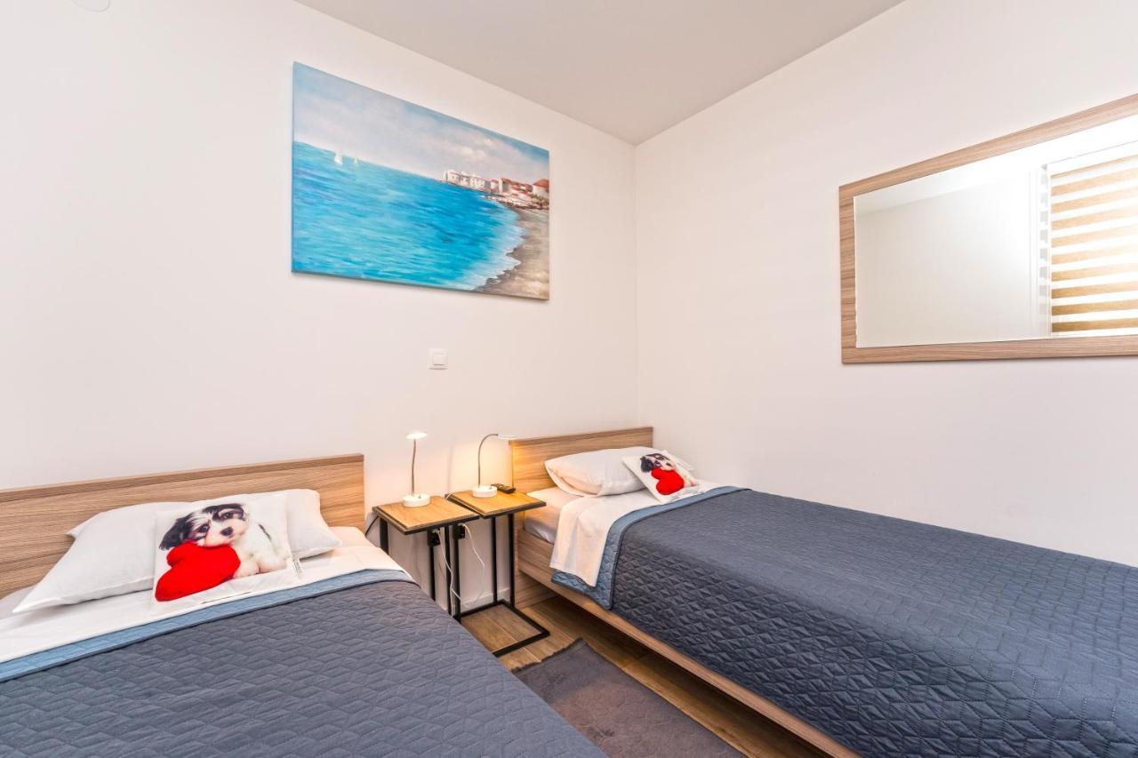 Relax Apartments Новалья Экстерьер фото