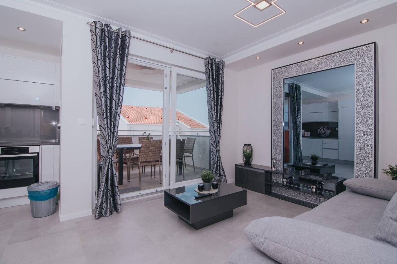 Relax Apartments Новалья Экстерьер фото