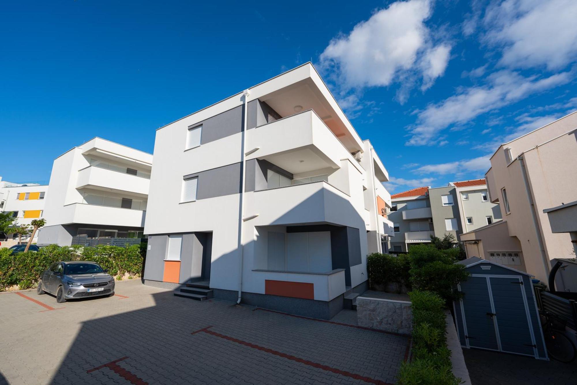 Relax Apartments Новалья Экстерьер фото