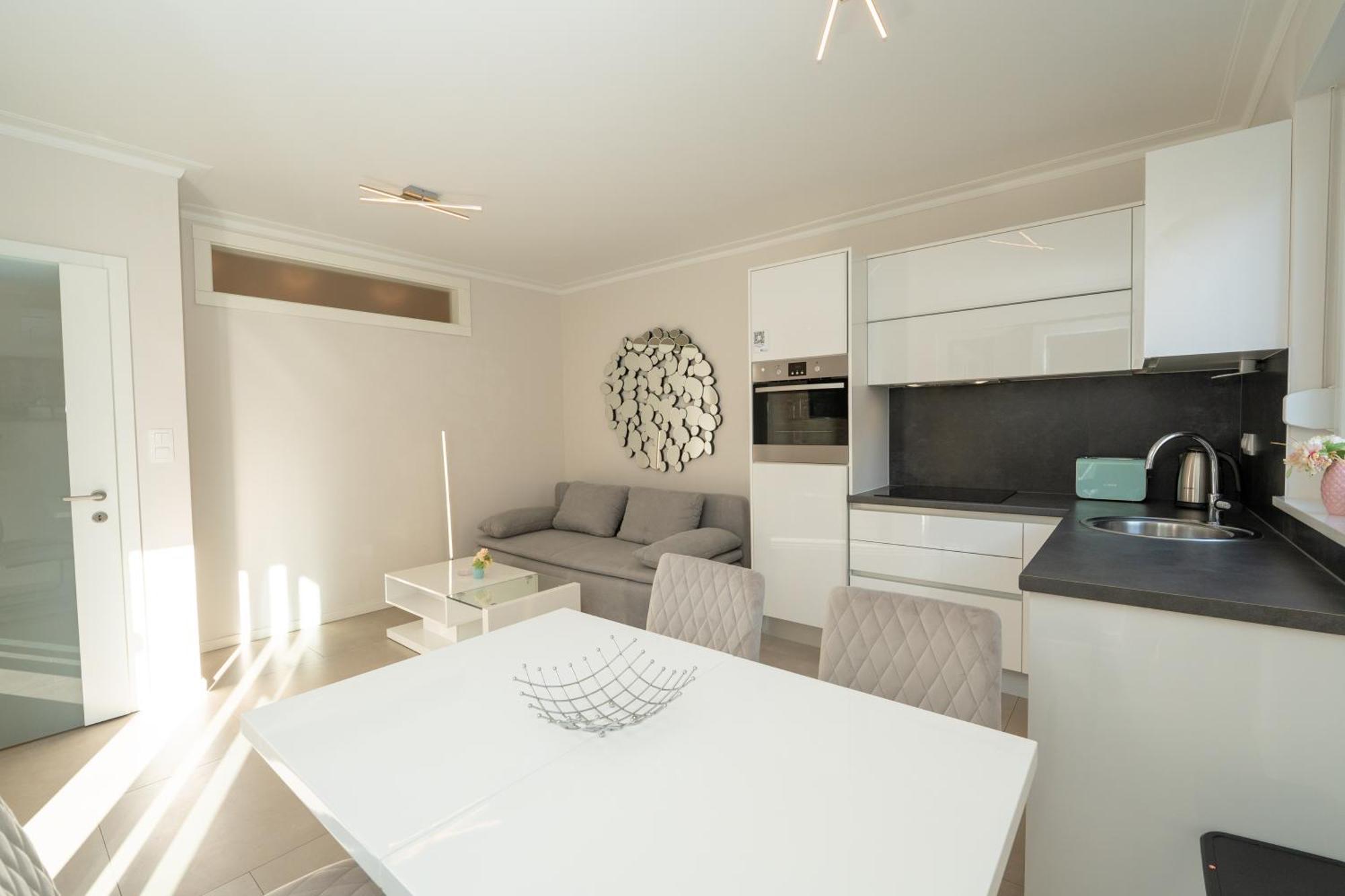 Relax Apartments Новалья Экстерьер фото