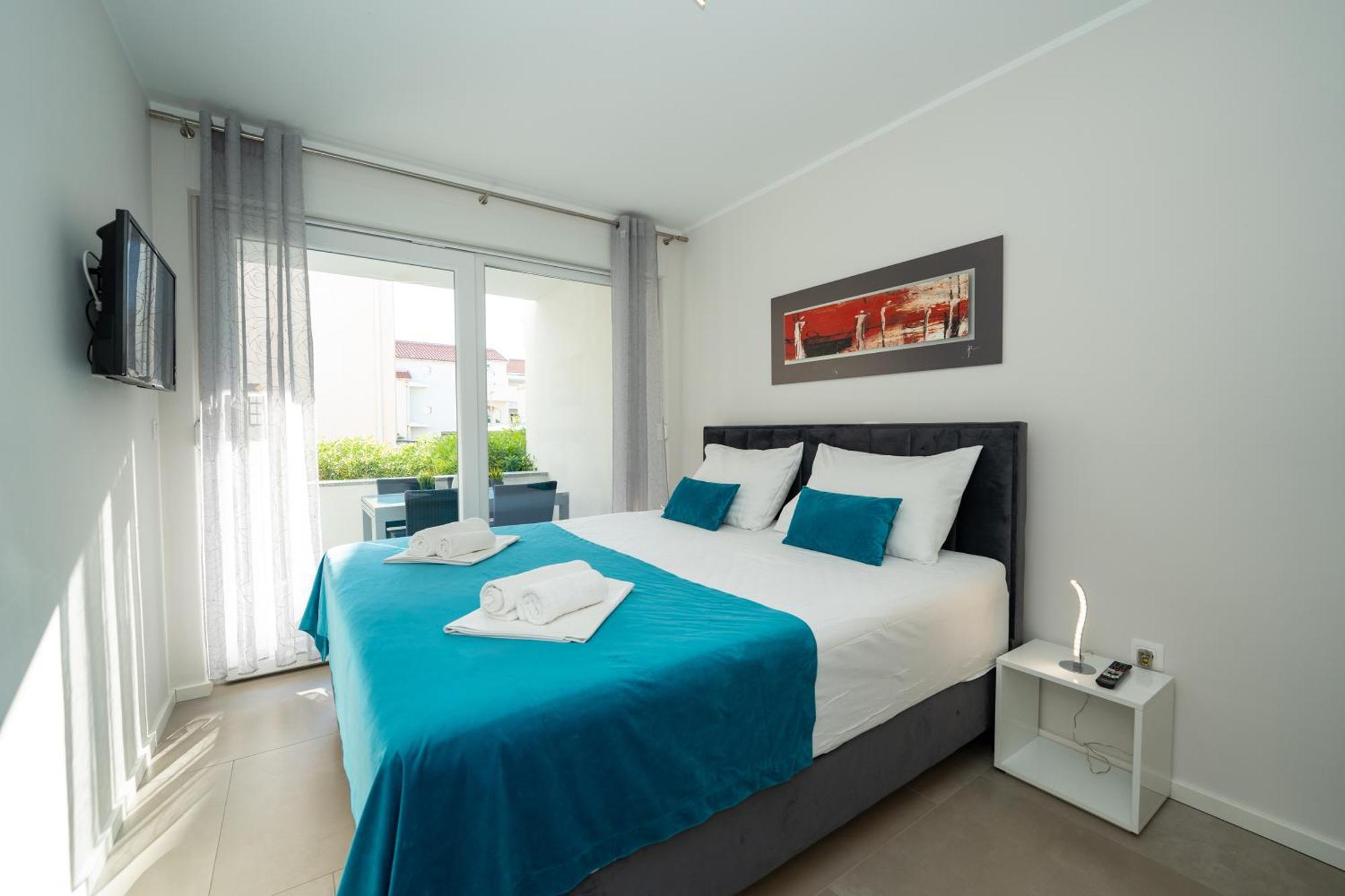 Relax Apartments Новалья Экстерьер фото