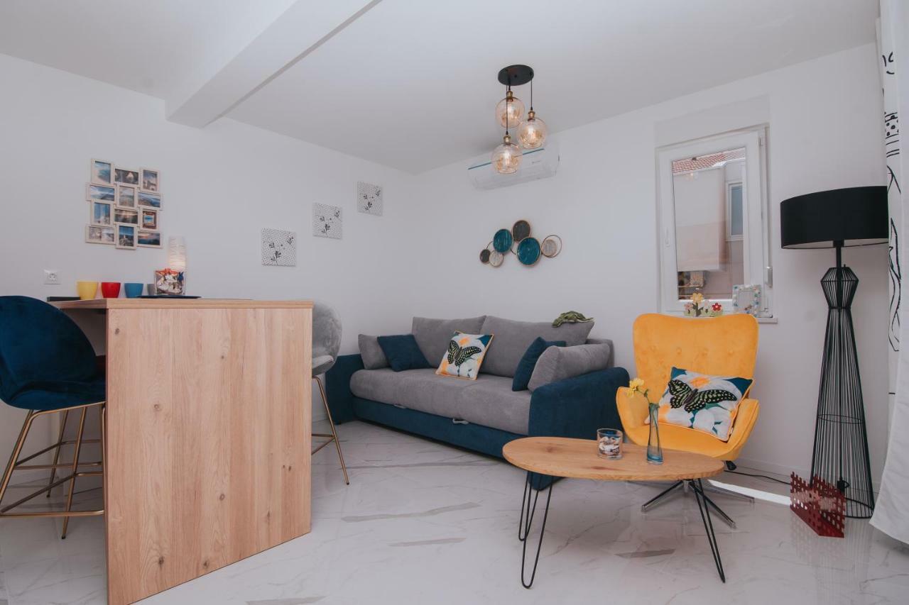 Relax Apartments Новалья Экстерьер фото