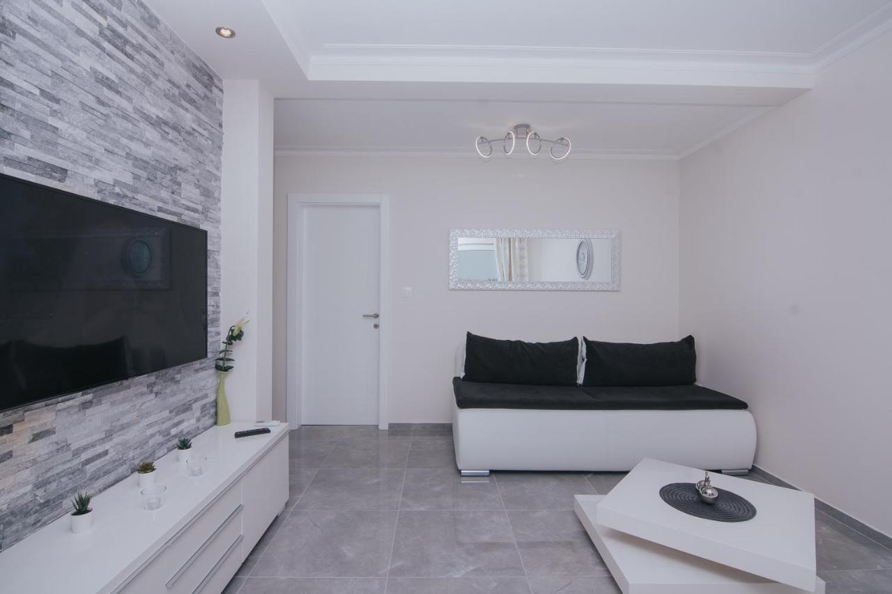 Relax Apartments Новалья Экстерьер фото